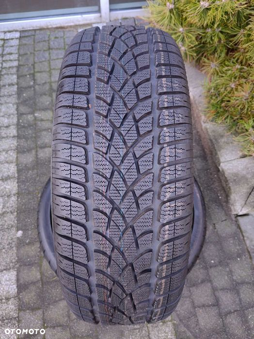 235/55R18 100H Dunlop Sp Winter Sport 3D A0 pojedyncza zimowa - 2