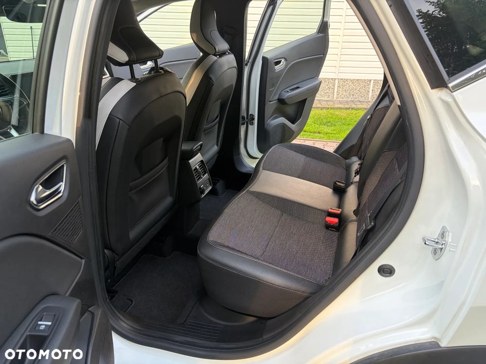Renault Captur TCe 100 BUSINESS EDITION - 8