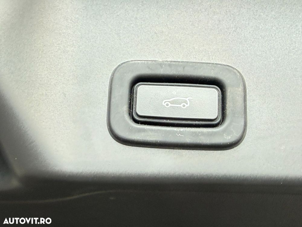 Land Rover Range Rover Evoque 2.0 D165 MHEV Dynamic SE - 22