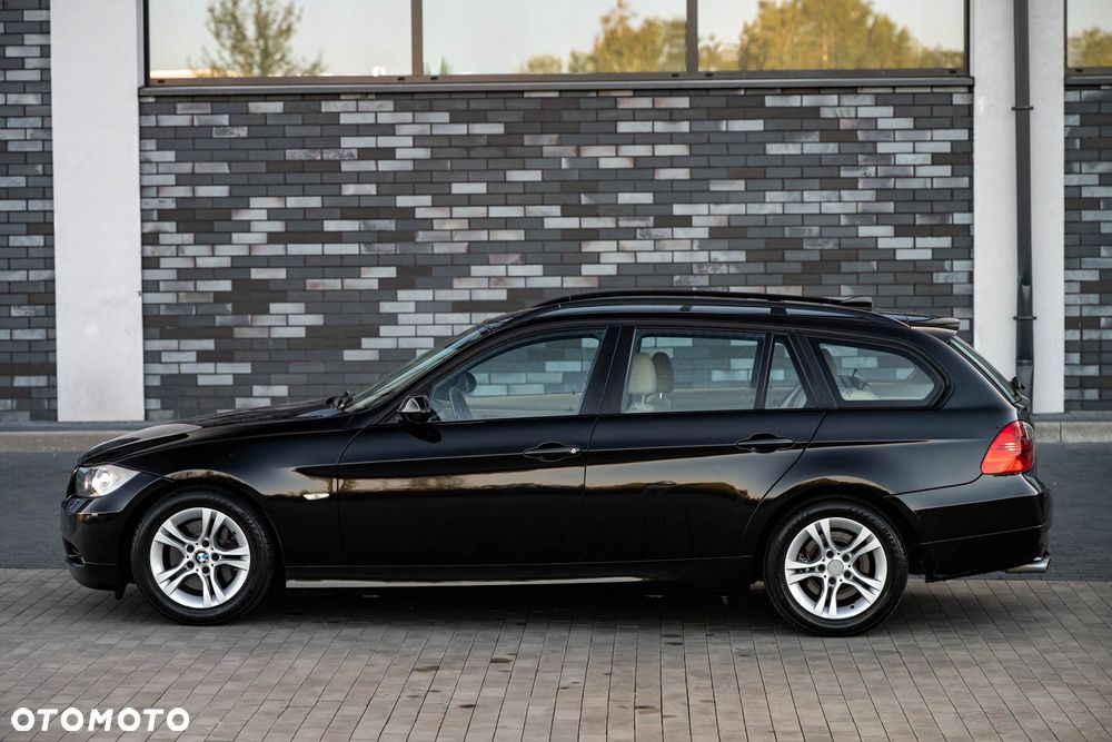 BMW Seria 3 320d - 19