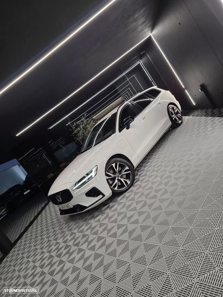 Volvo V60 2.0 T6 AWD TE R-Design Expression - 6