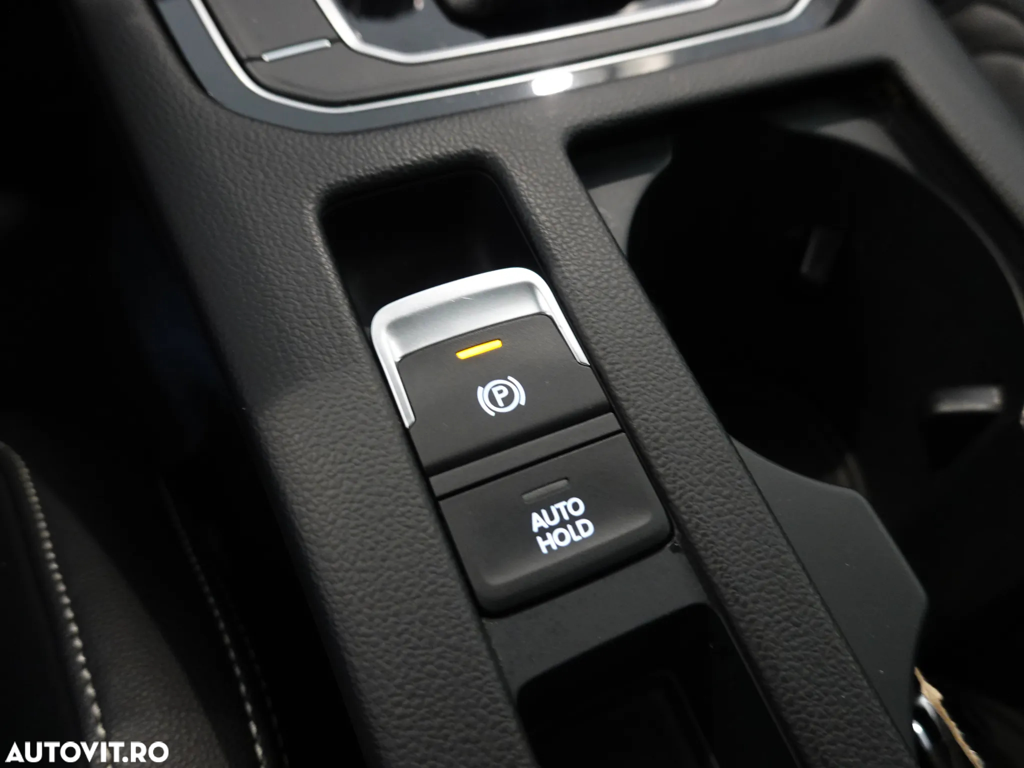 Volkswagen Passat Variant 2.0 TDI DSG Highline - 19
