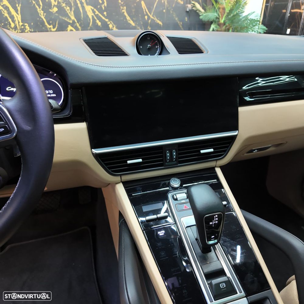 Porsche Cayenne E-Hybrid Platinum Edition - 10
