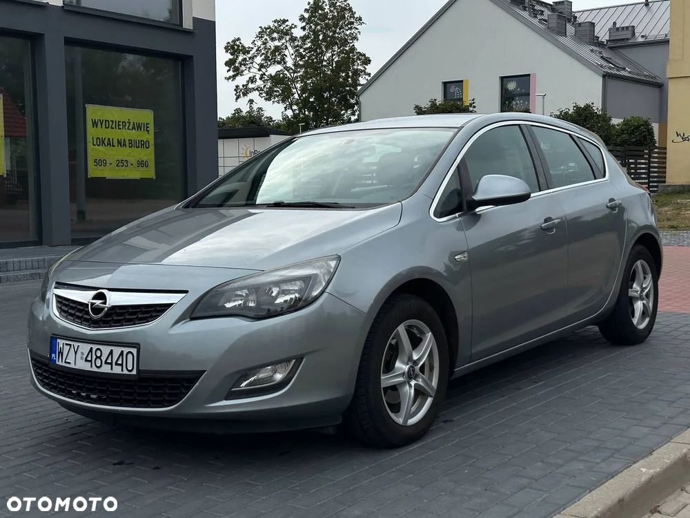 Opel Astra IV 1.4 T Sport S&S - 3