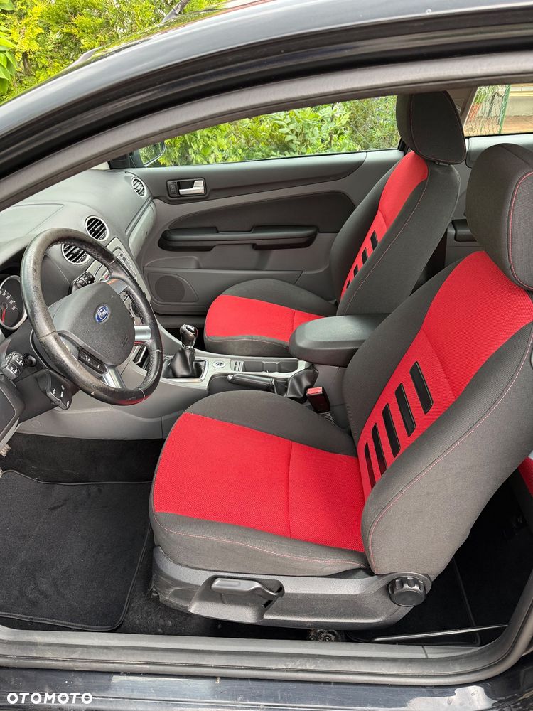 Ford Focus 1.6 Ti-VCT Style - 18