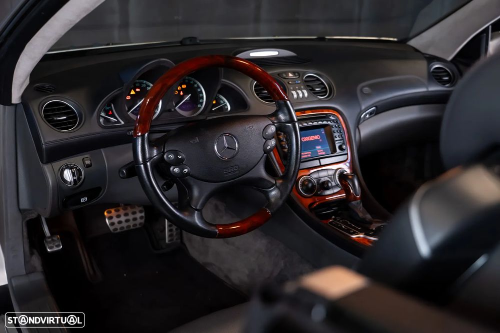 Mercedes-Benz SL 600 Auto - 17