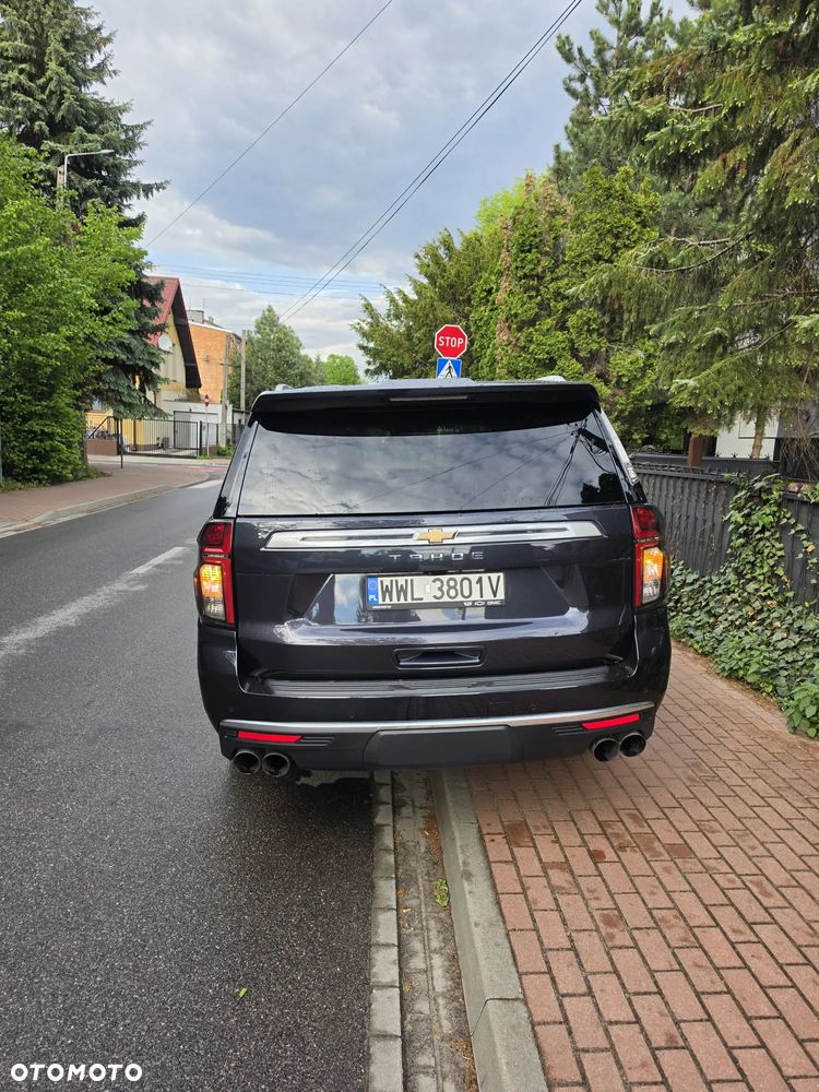 Chevrolet Tahoe - 4
