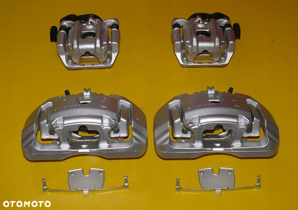 ZACISKI LEWY PRAWY PRZÓD TYŁ BMW SERIA 5 F10 F11 348/30 330/20mm 10-17r - 2