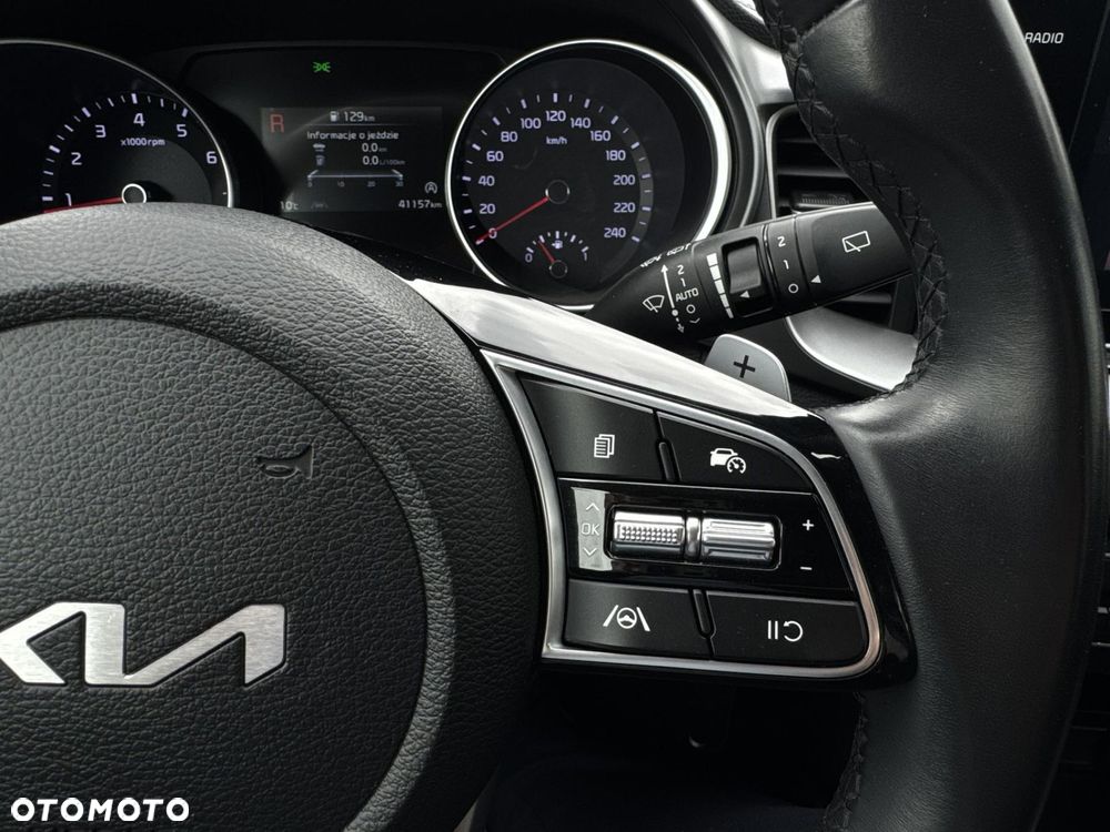 Kia Ceed 1.5 T-GDI M DCT - 25