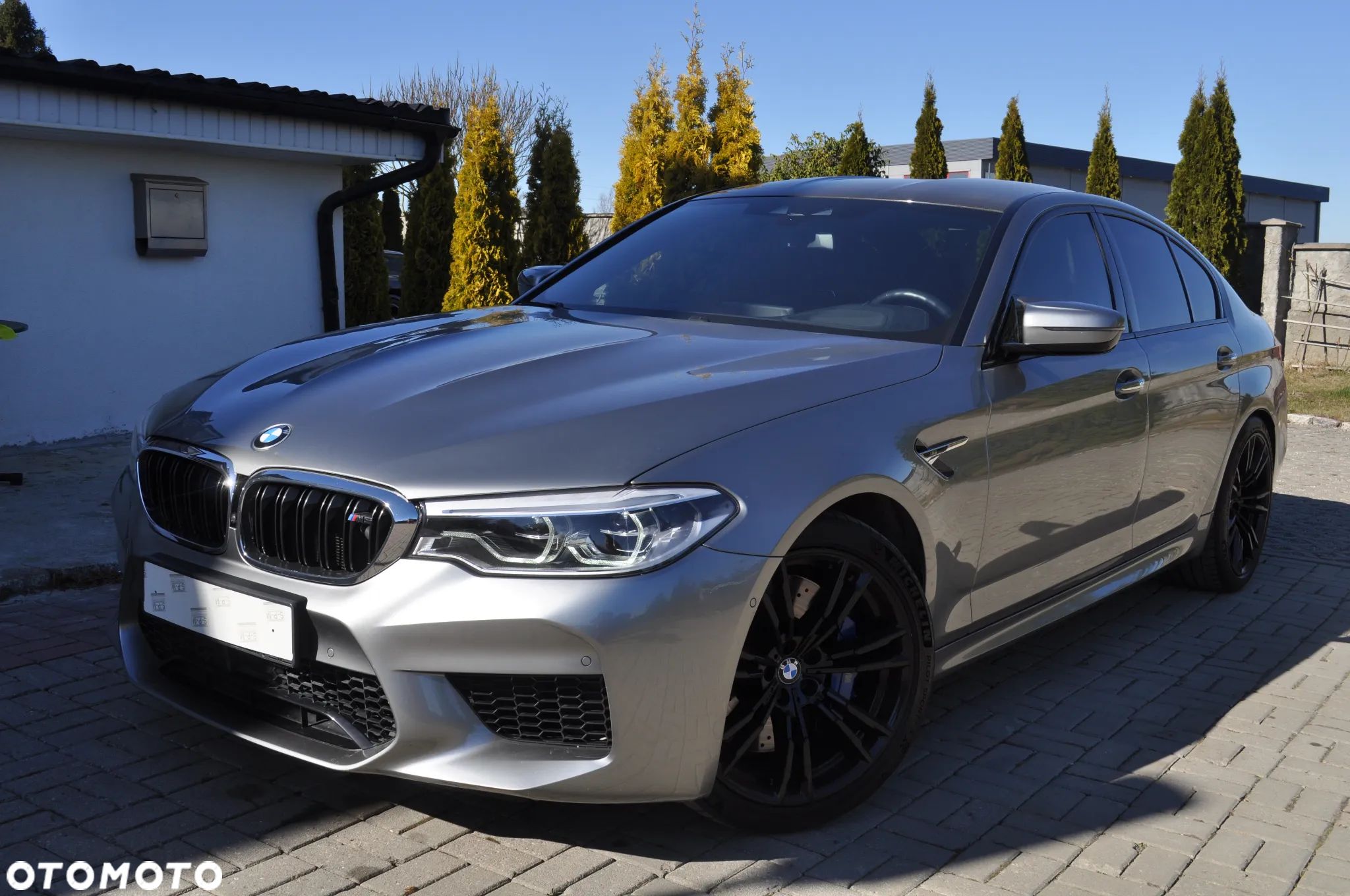 BMW M5 Standard - 1