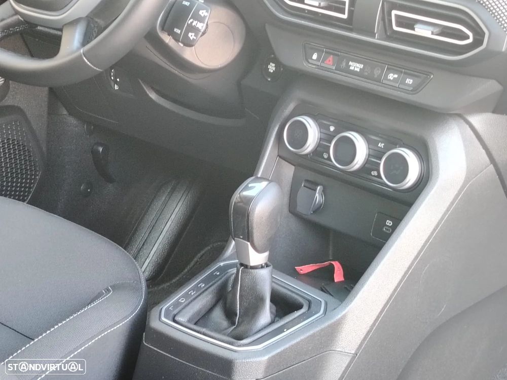 Dacia Sandero 1.0 TCe Expression CVT - 8