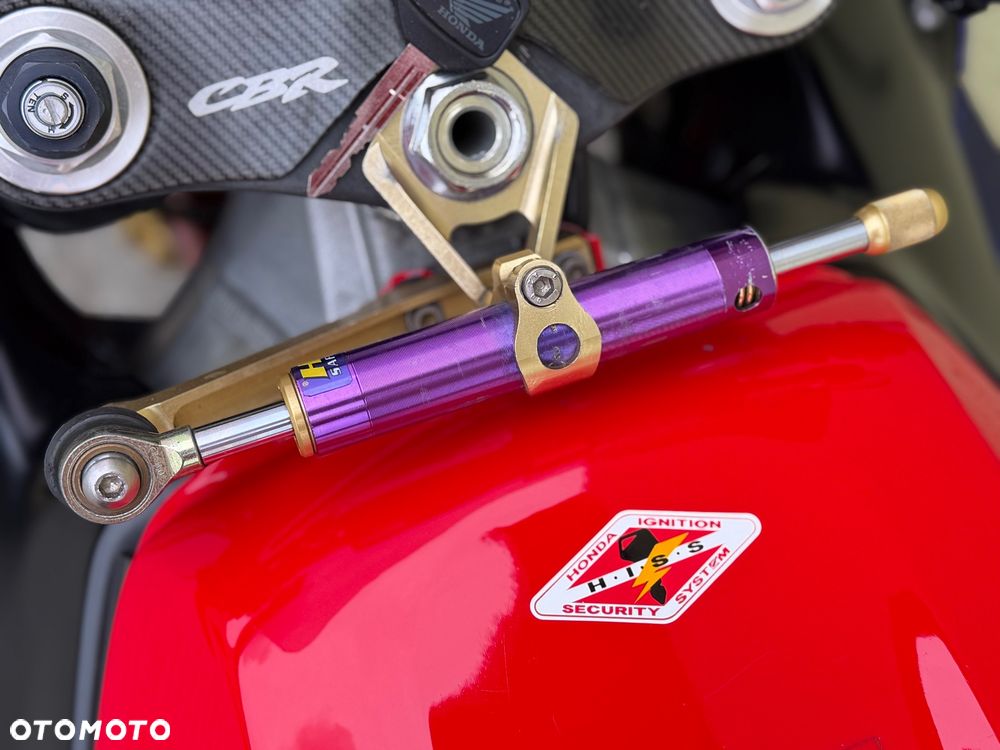 Honda CBR - 36