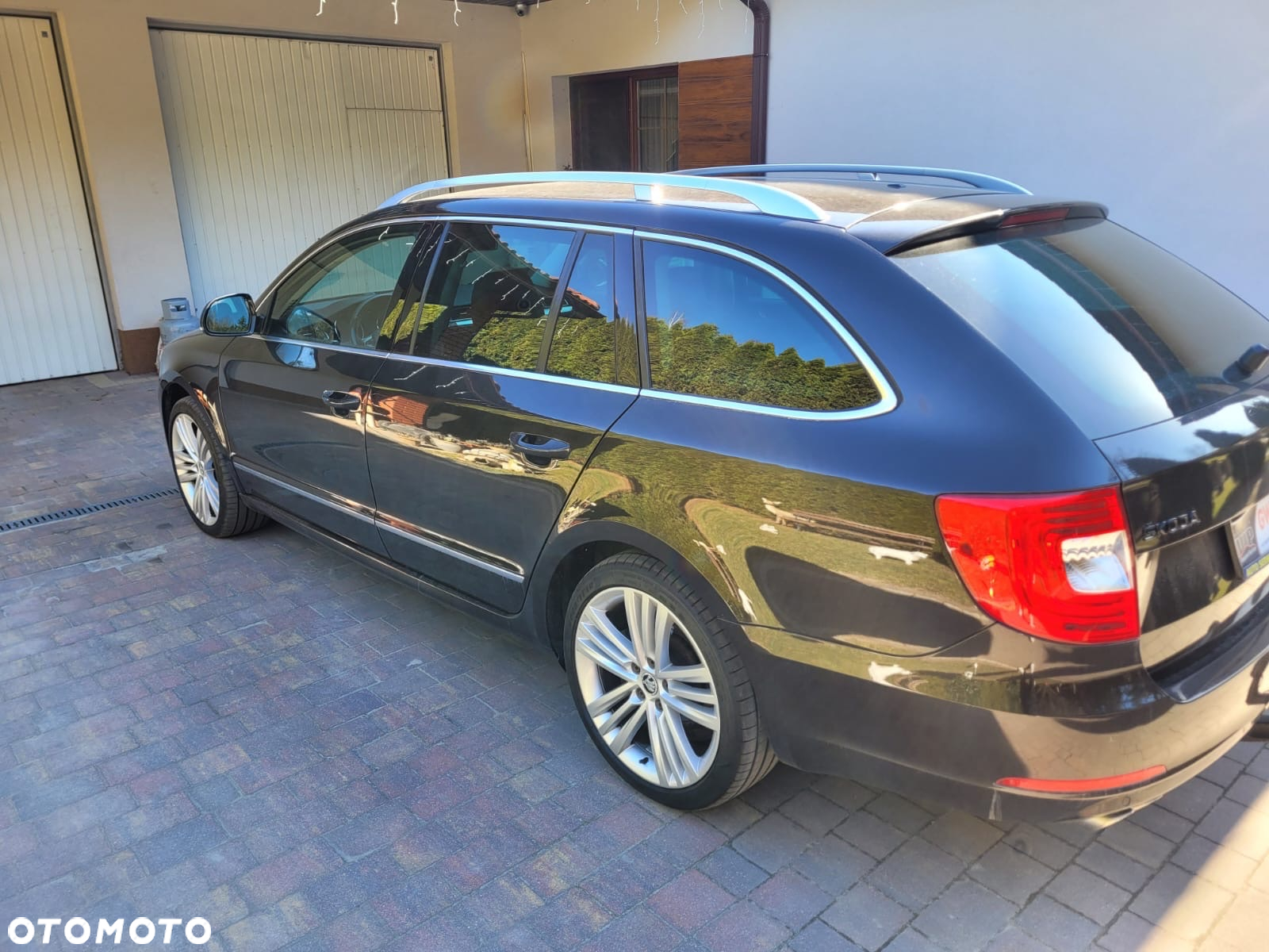 Skoda Superb 2.0 TDI DSG Elegance - 12