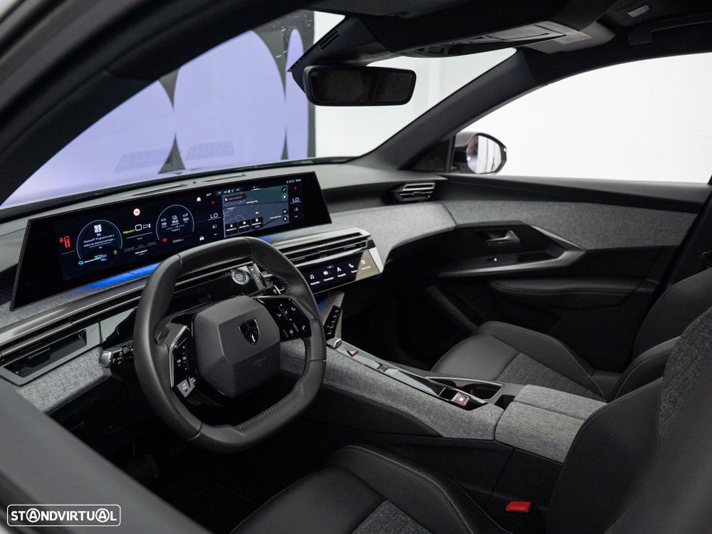 Peugeot E-3008 73 kWh Allure - 14