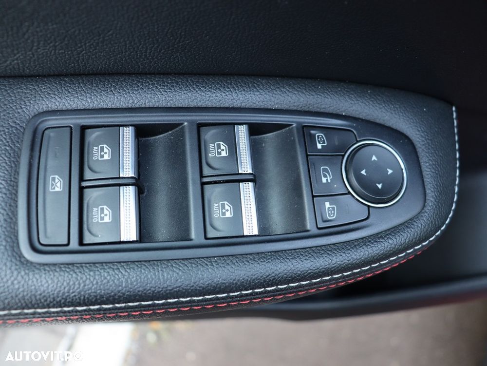 Renault Arkana 140 EDC RS Line - 11