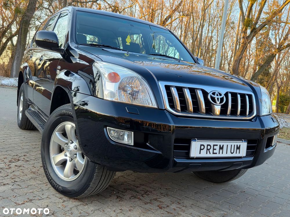 Toyota Land Cruiser - 17