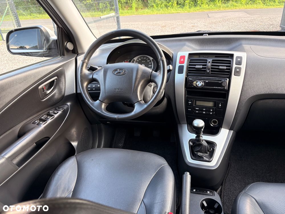 Hyundai Tucson 2.0 CRDi VGT 4WD GLS - 23
