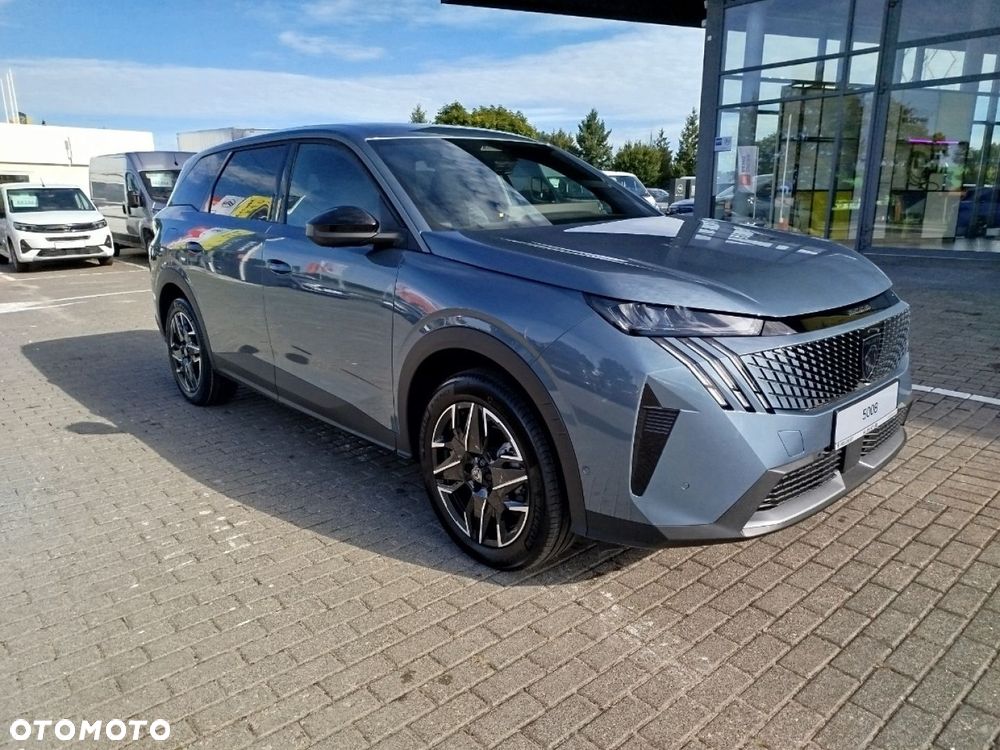 Peugeot 5008 - 10