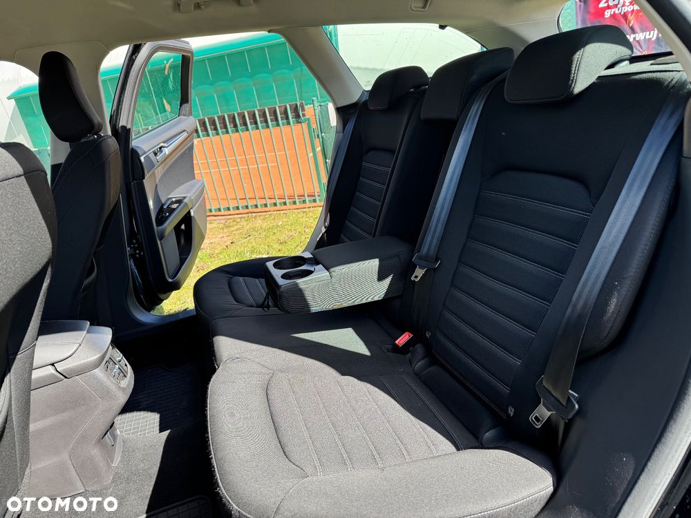 Ford Mondeo 2.0 TDCi Trend - 10