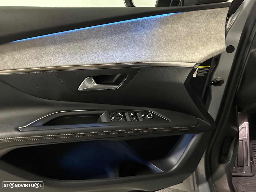 Peugeot 3008 1.5 BlueHDi GT - 20