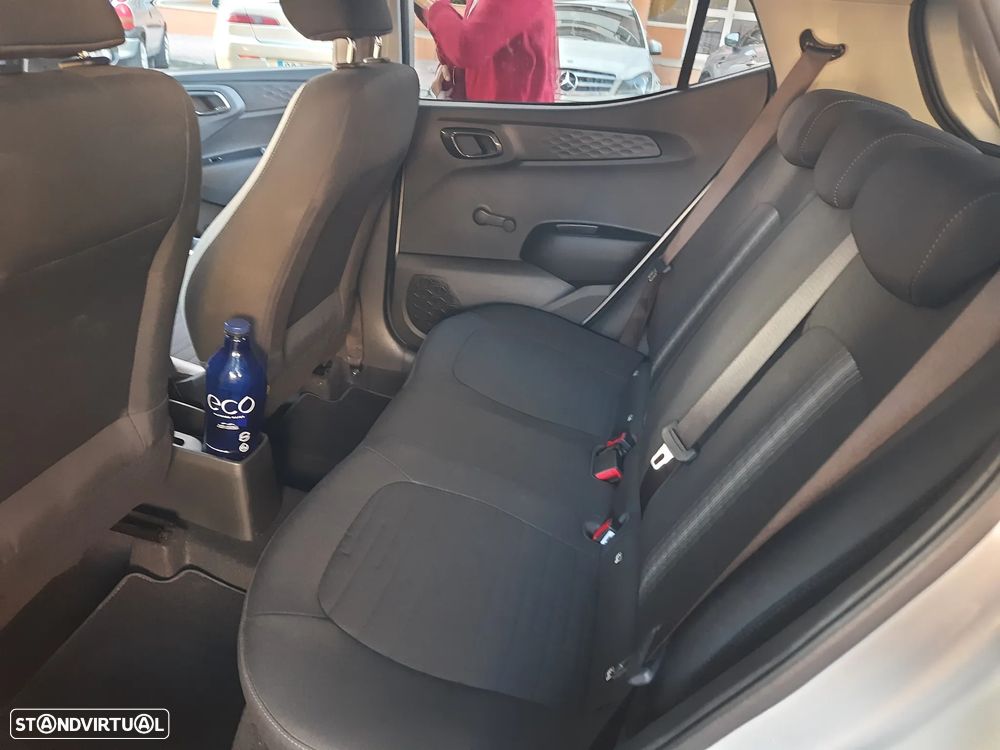 Hyundai i10 1.0 Comfort AMT - 3