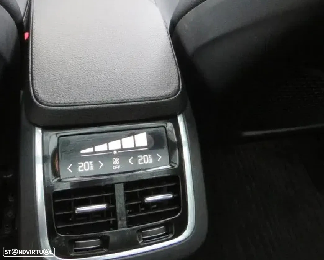 Volvo XC 90 2.0 T8 PHEV Inscription AWD - 19