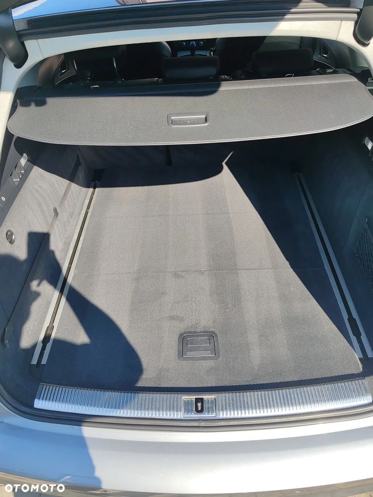Audi A6 Avant 2.0 TDI Ultra S tronic - 8