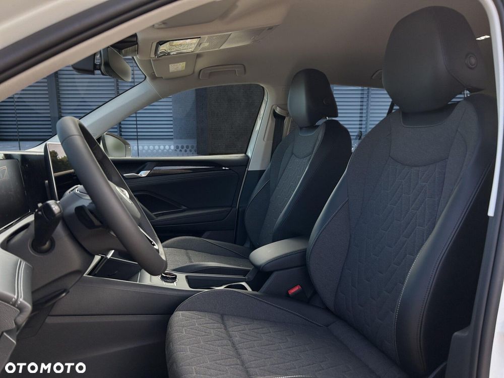 Volkswagen Tiguan - 7