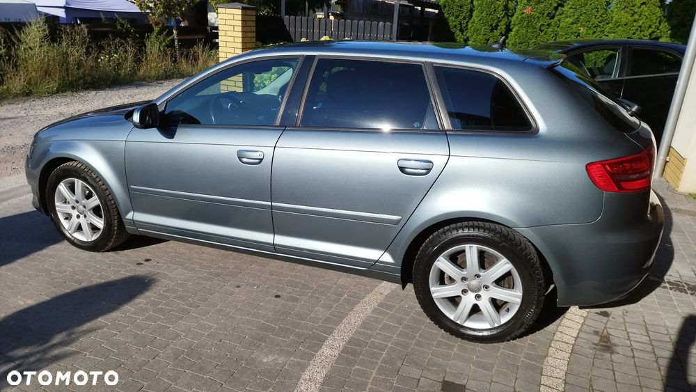 Audi A3 Sportback 2.0 TDI DPF Attraction - 9