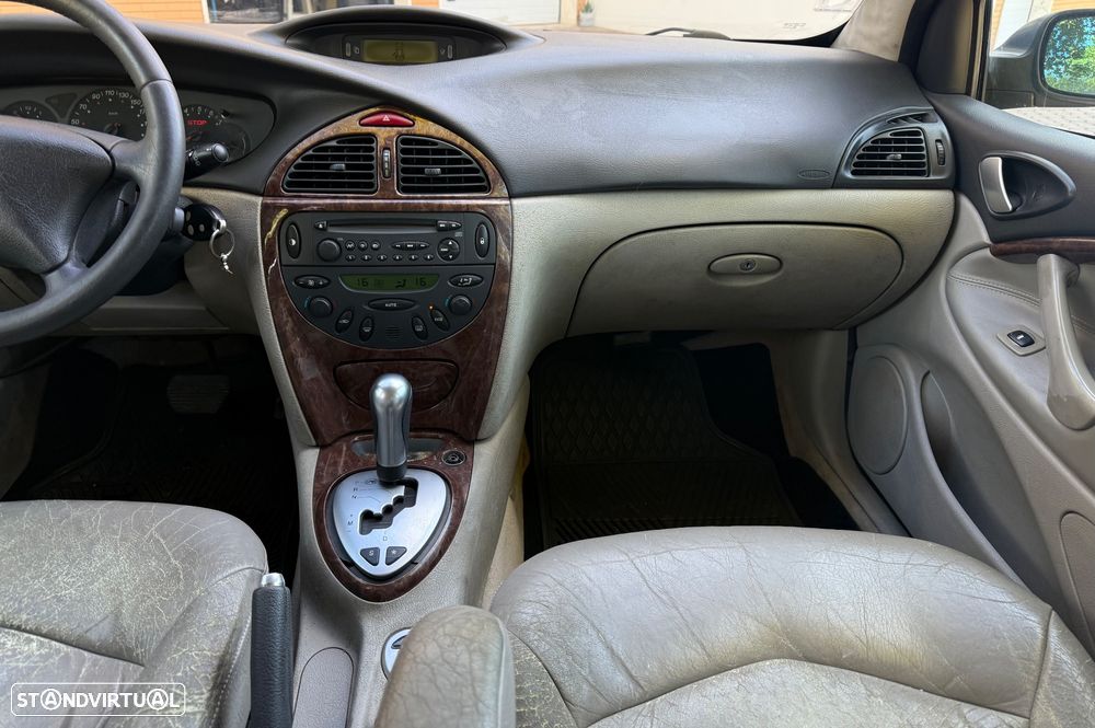 Citroën C5 Break 2.0 HDi Exclusive Aut. - 17