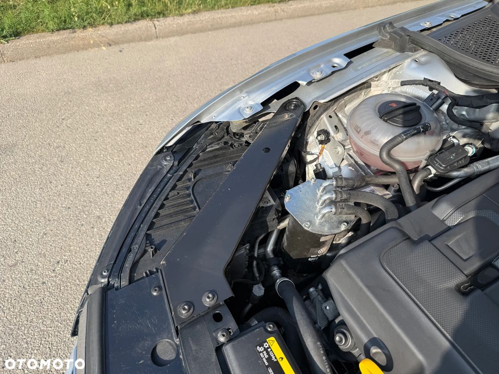 Volkswagen Passat - 19