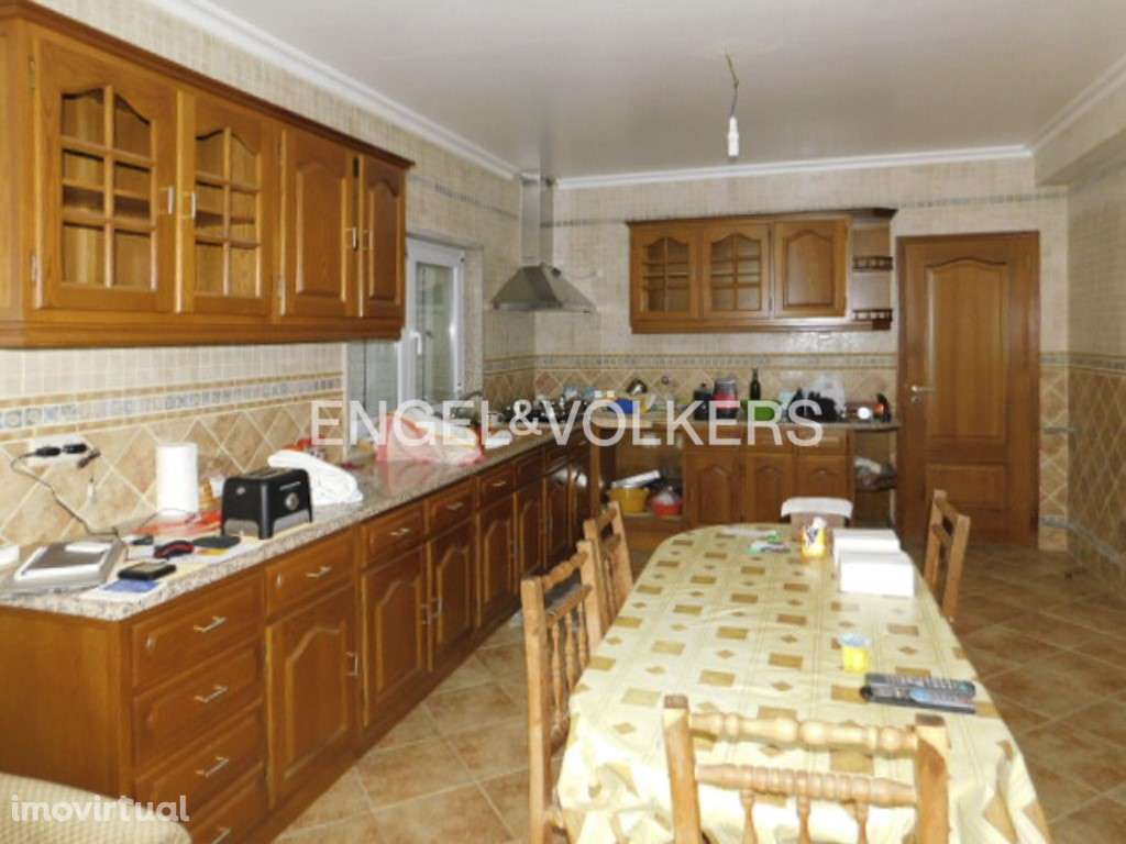 Moradia T6 em Belmonte + Terreno 5.000 metros quadrados - Grande imagem: 3/38