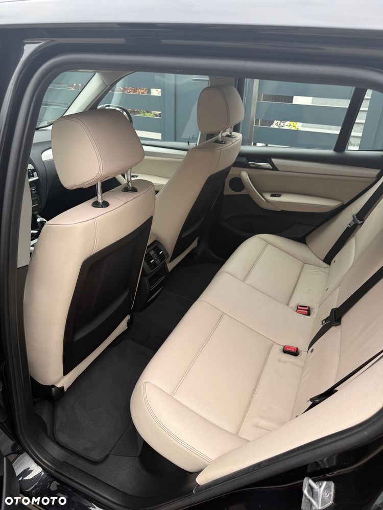 BMW X3 xDrive20d - 8