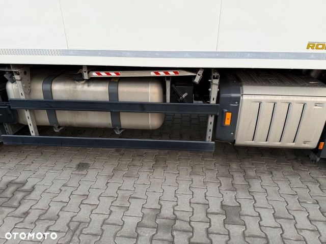 Mercedes-Benz 2540 - 15