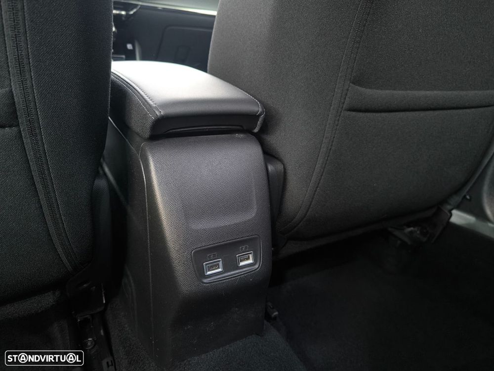 Peugeot 2008 1.2 PureTech Allure Pack - 22