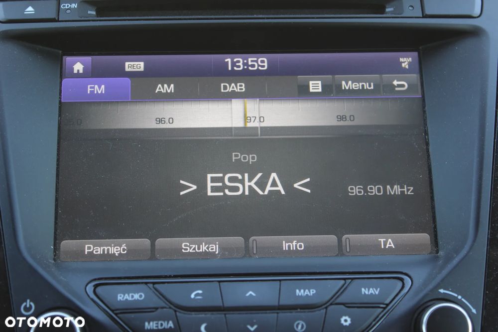 Hyundai i40 Kombi blue 1.7 CRDi DCT Premium - 24