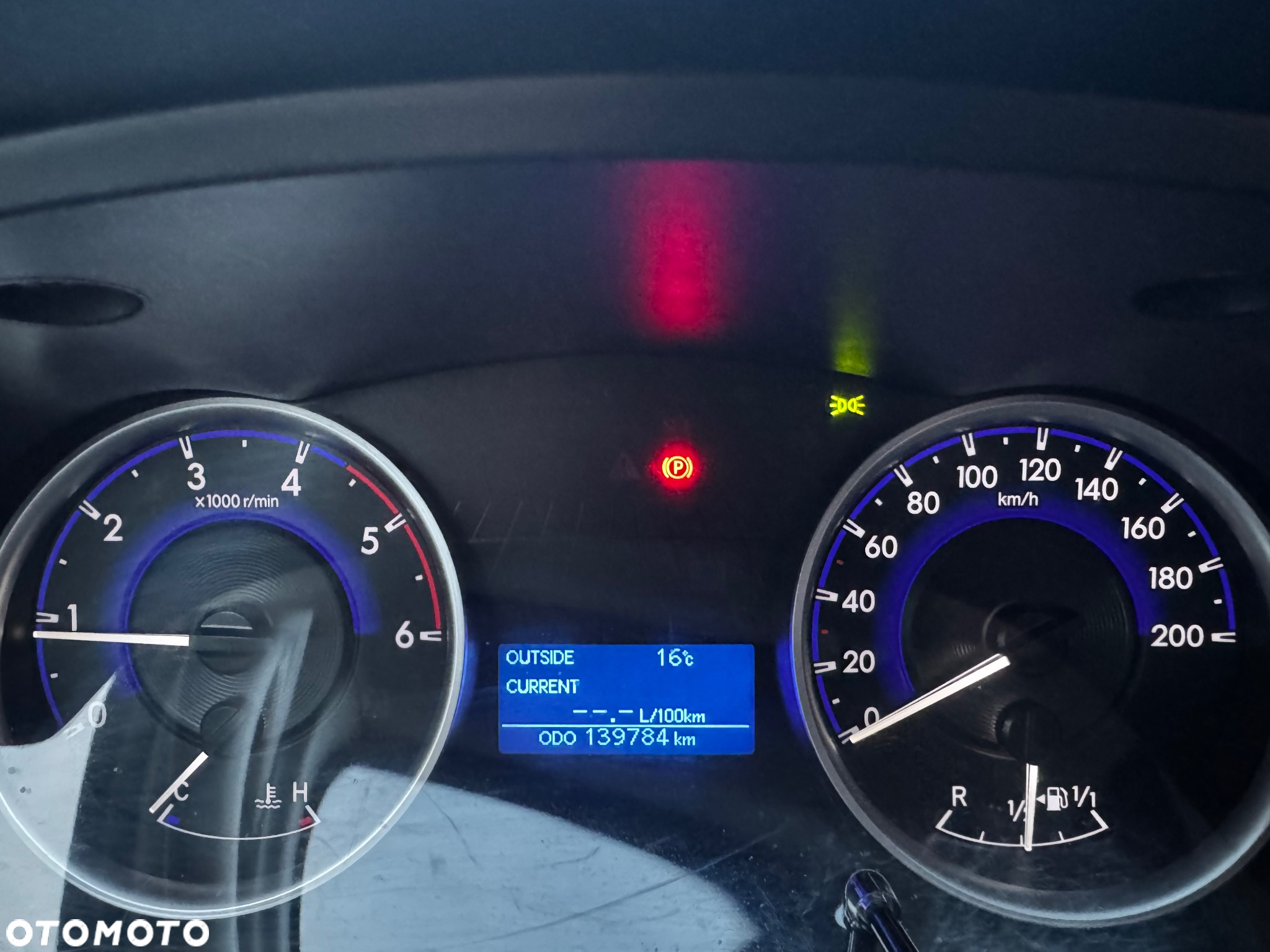 Toyota Hilux - 15