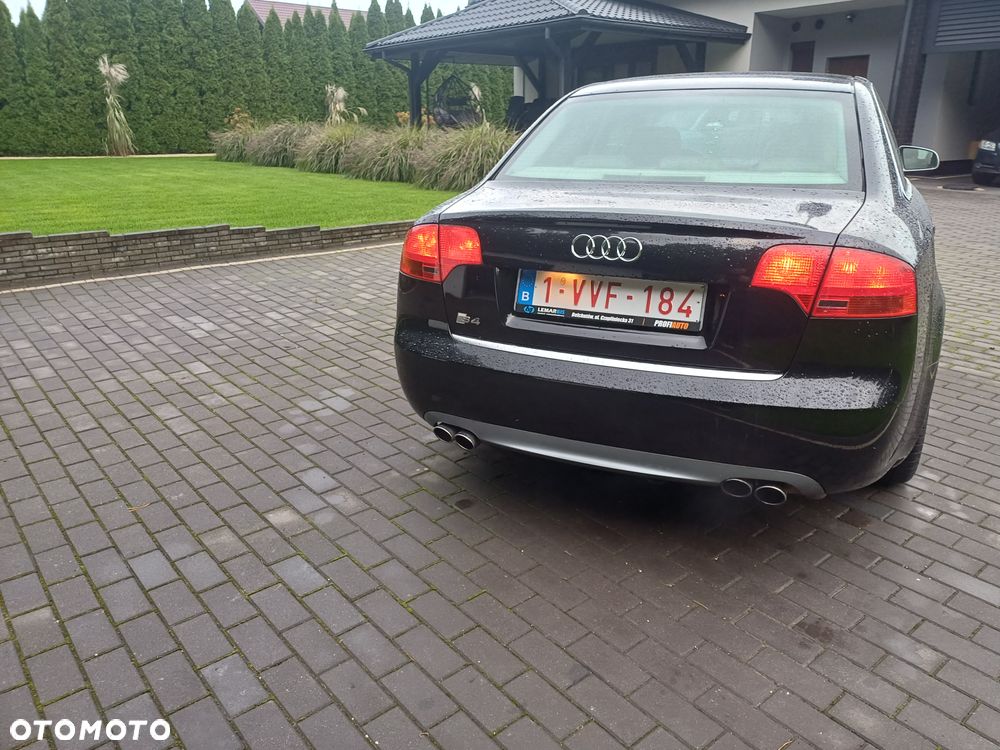Audi S4 Limousine 4.2 Quattro Tiptr - 9