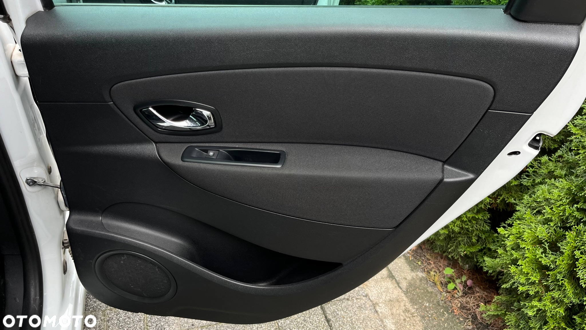 Renault Scenic 1.5 dCi Limited - 9