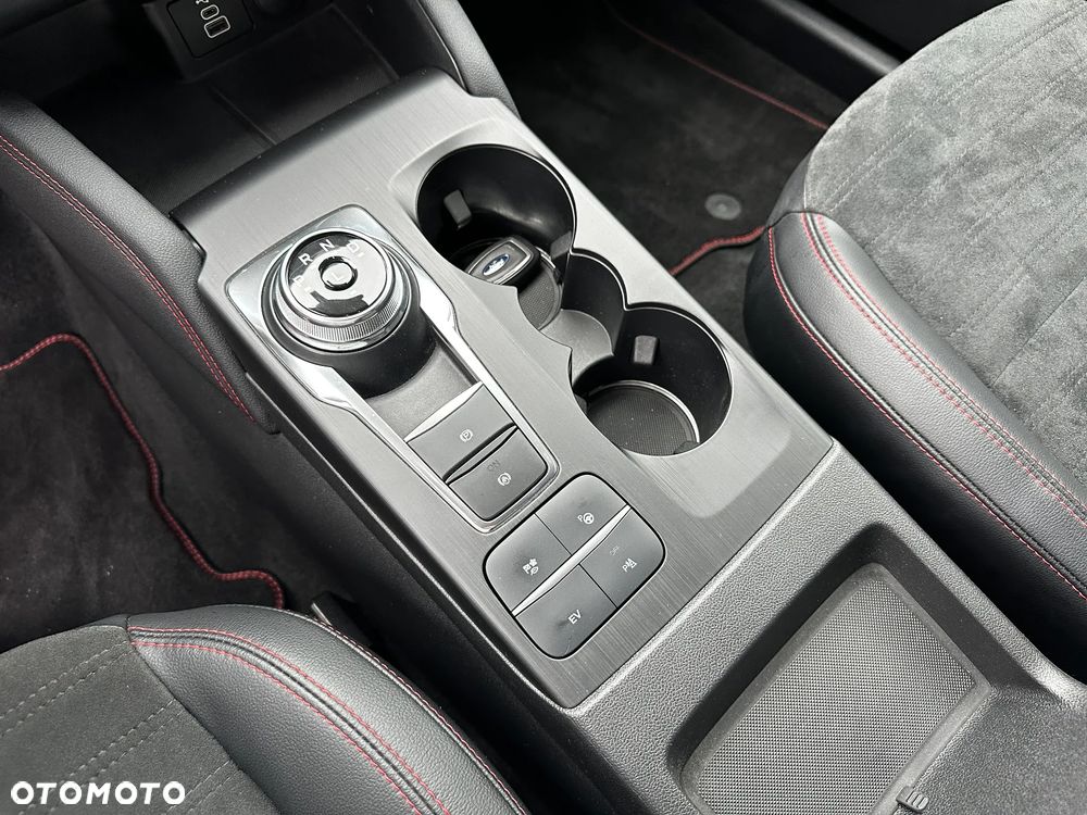 Ford Kuga - 15