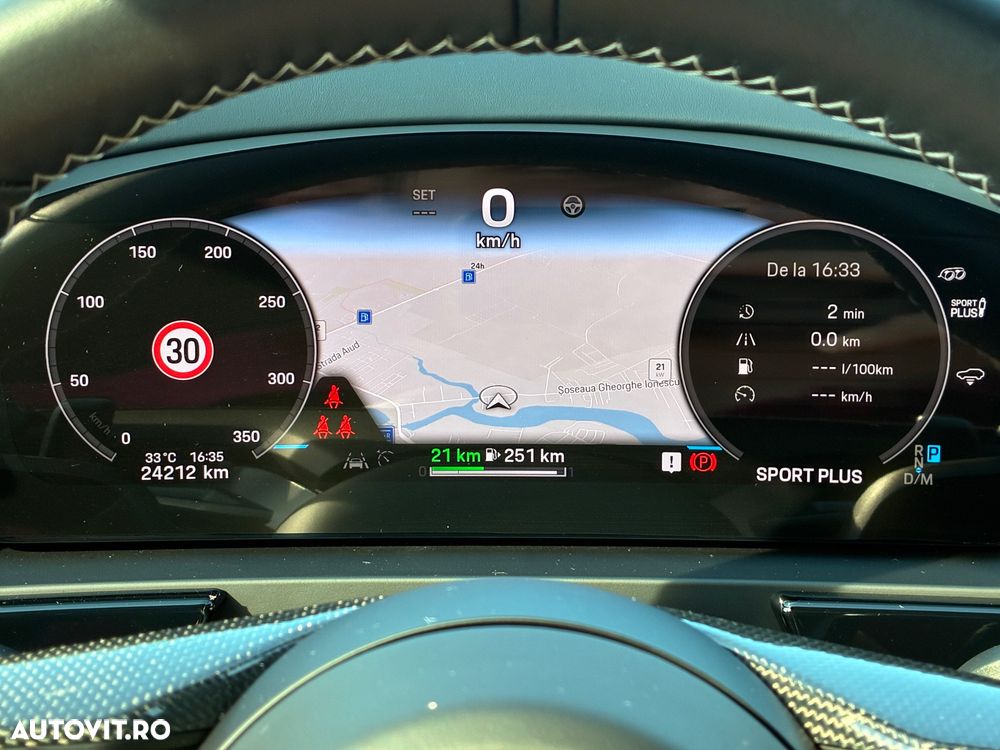 Porsche Cayenne Coupe Turbo E-Hybrid cu pachet GT - 35