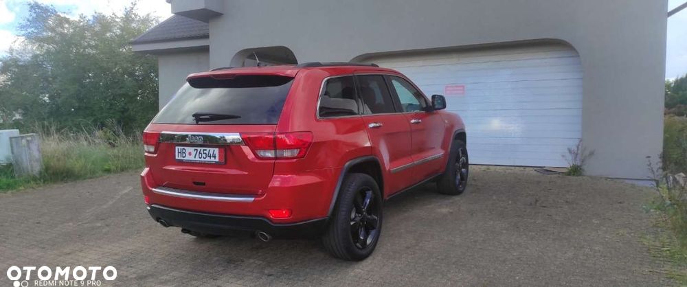 Jeep Grand Cherokee - 21