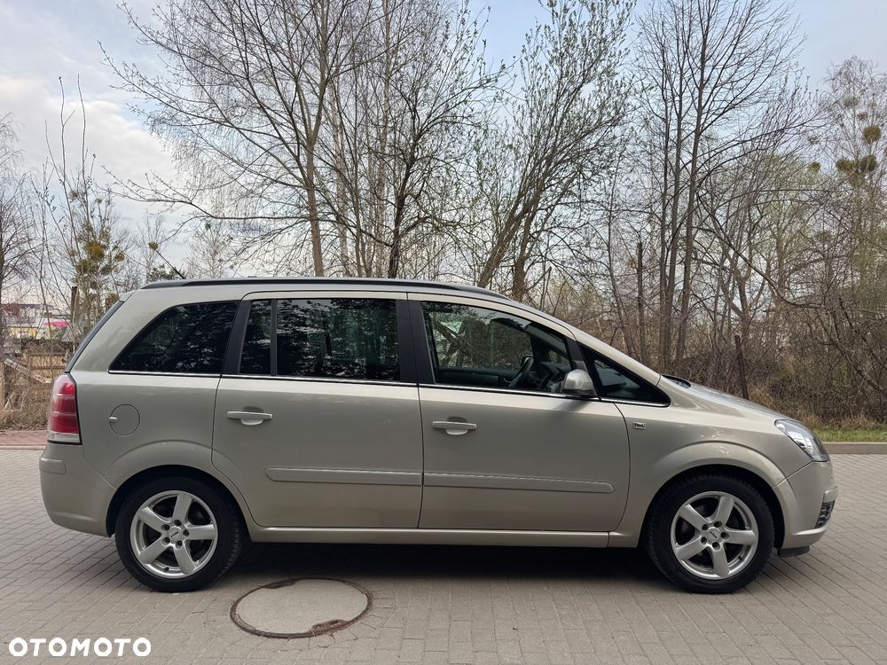Opel Zafira 1.8 Elegance - 10