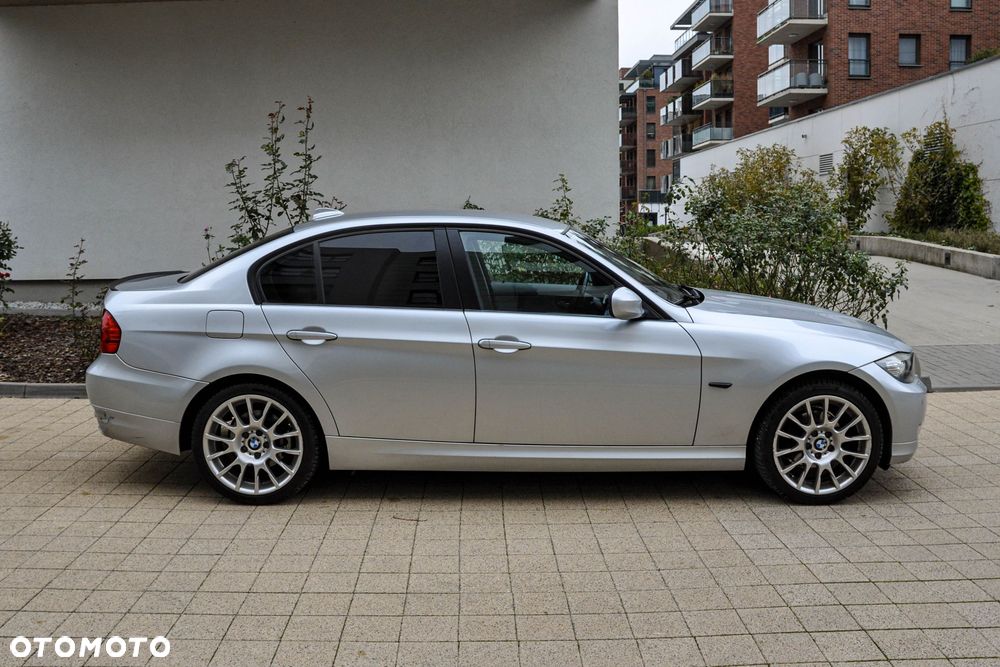 BMW Seria 3 2009 photo 5