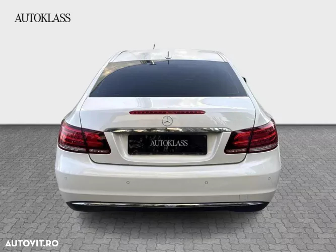 Mercedes-Benz E - 6