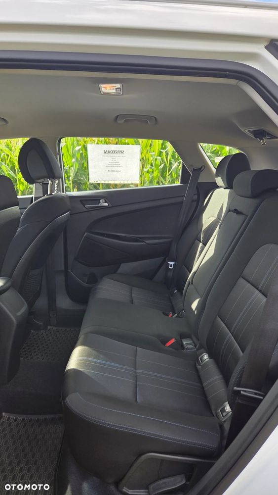 Hyundai Tucson 1.6 GDI BlueDrive Classic 2WD - 11