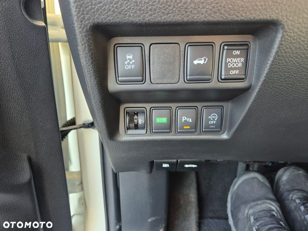 Nissan X-Trail 2.0 dCi Xtronic Tekna - 17