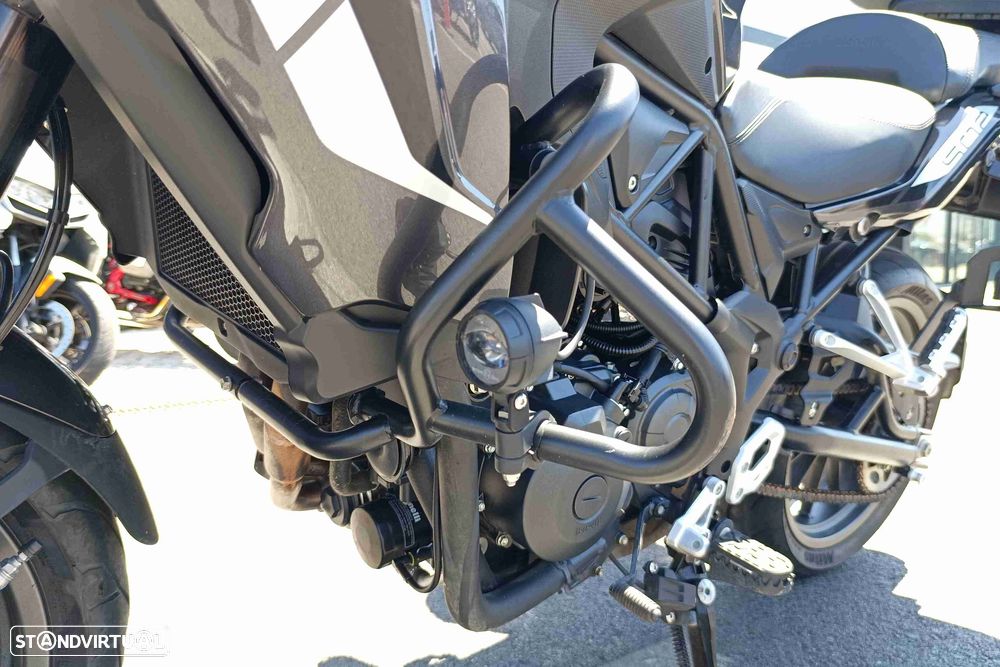 Benelli TRK 502 - 12