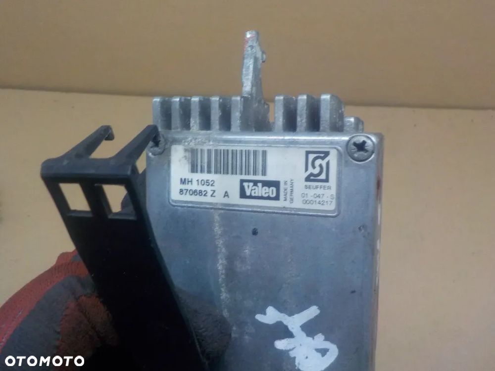 AUDI A4 B6 STEROWNIK WENTYLATORÓW  2.0 2.4 3.0 870682Z - 3