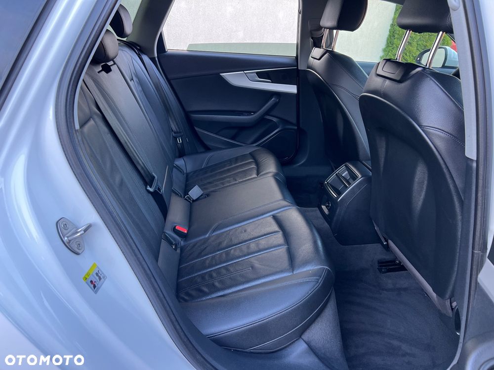 Audi A4 Avant 2.0 TDI S tronic sport - 12